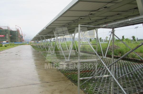 太陽能光伏車棚支架系統(tǒng)有什么優(yōu)點(diǎn)？