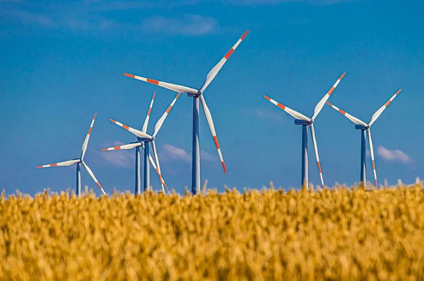 風力發電機轉一圈可以發多少度電？