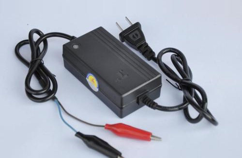 鉛酸蓄電池充電器與鋰電池充電器的區(qū)別？