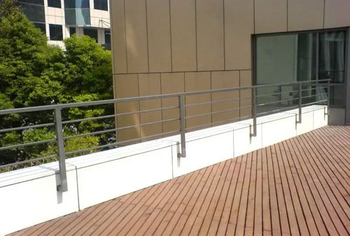 女兒墻是什么？女兒墻的作用有哪些？