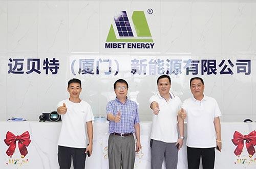 福建省新能源科技產業促進會會長李寧、秘書長孫閩兆蒞臨邁貝特交流