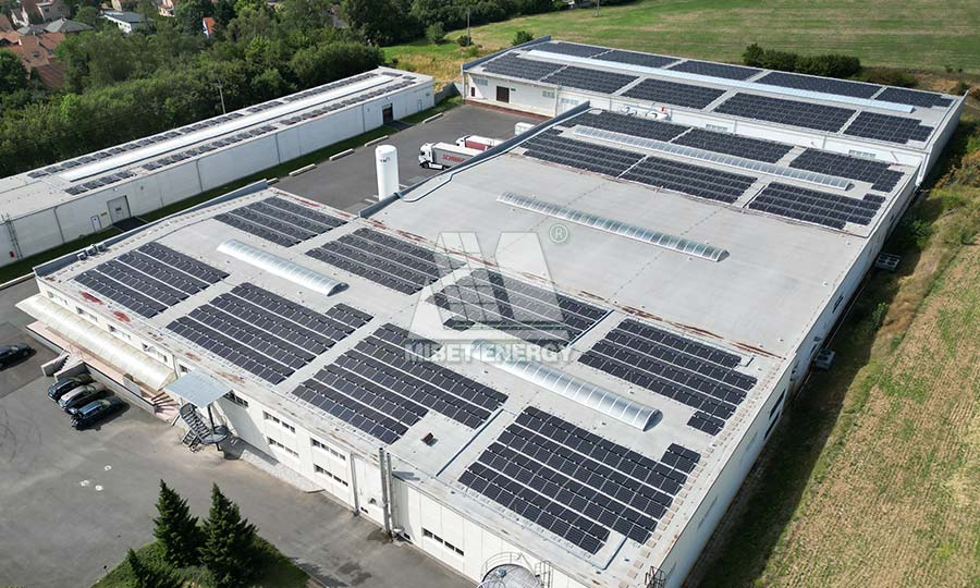 捷克 水泥平屋頂光伏項目 3.7MW-2