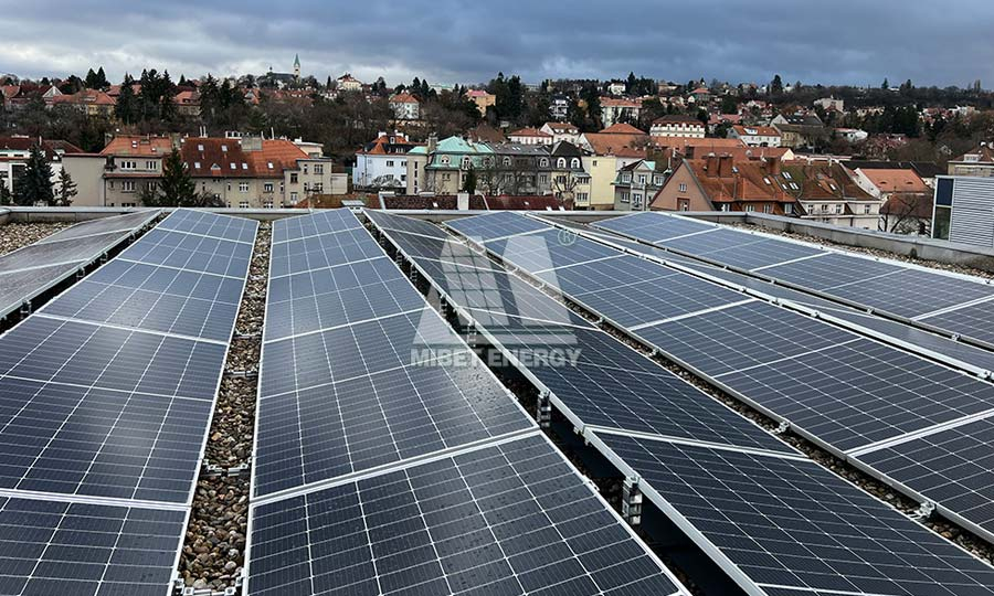捷克 水泥平屋頂光伏項目 3.7MW-6