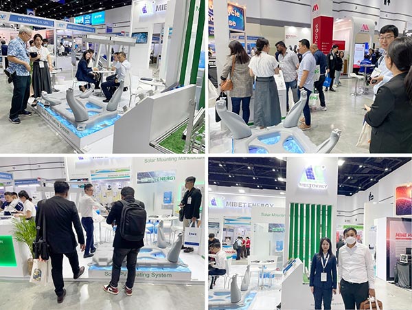 用戶在展位了解產